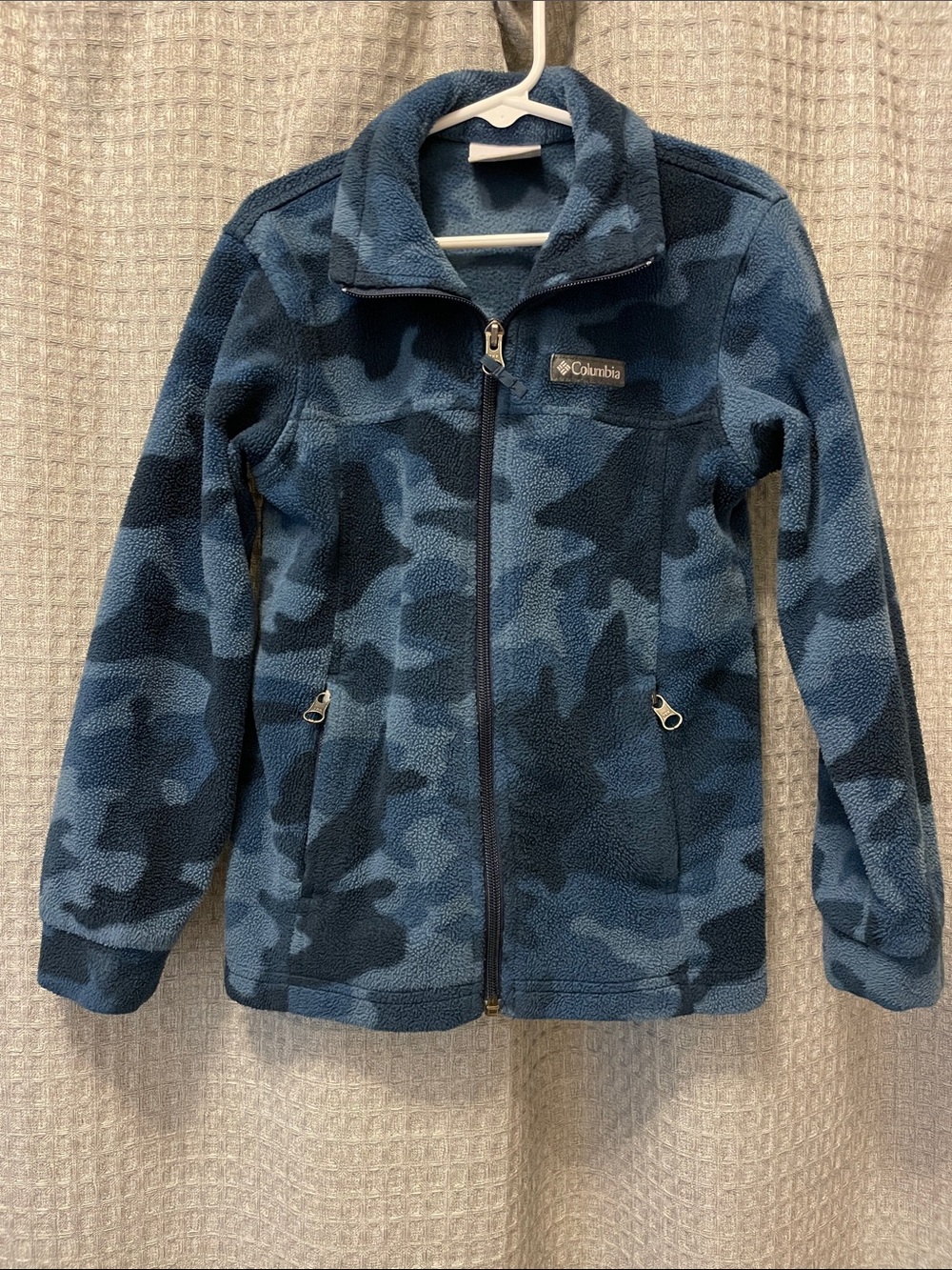 Columbia Kids Blue Camouflage Full-Zip Fleece Jacket sz 6-7 xs